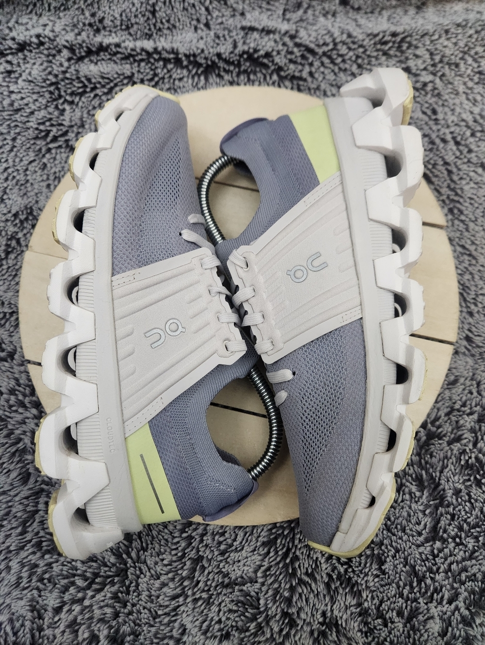 ON Running Cloudswift 3 Nimbus/Hay Running Shoes Women's Size 8 - Picture 5 of 9